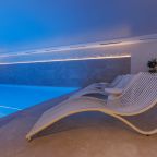 Бассейн с подогревом, Отель Dombay Winter Hall