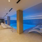 Бассейн с подогревом, Отель Dombay Winter Hall