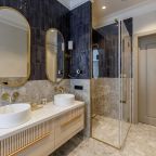 Люкс (С Балконом), Отель Dombay Winter Hall