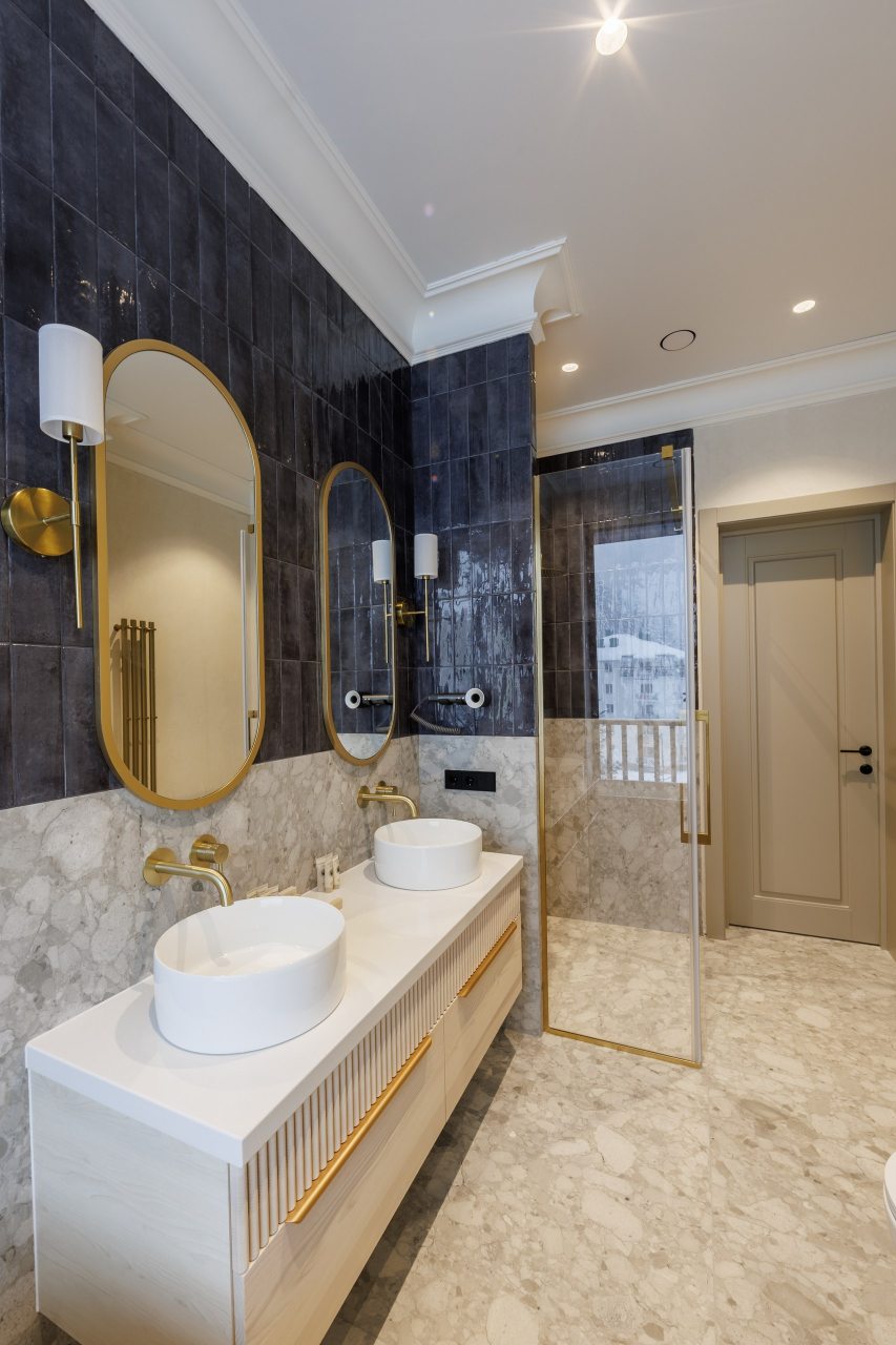 Люкс (С Балконом), Отель Dombay Winter Hall