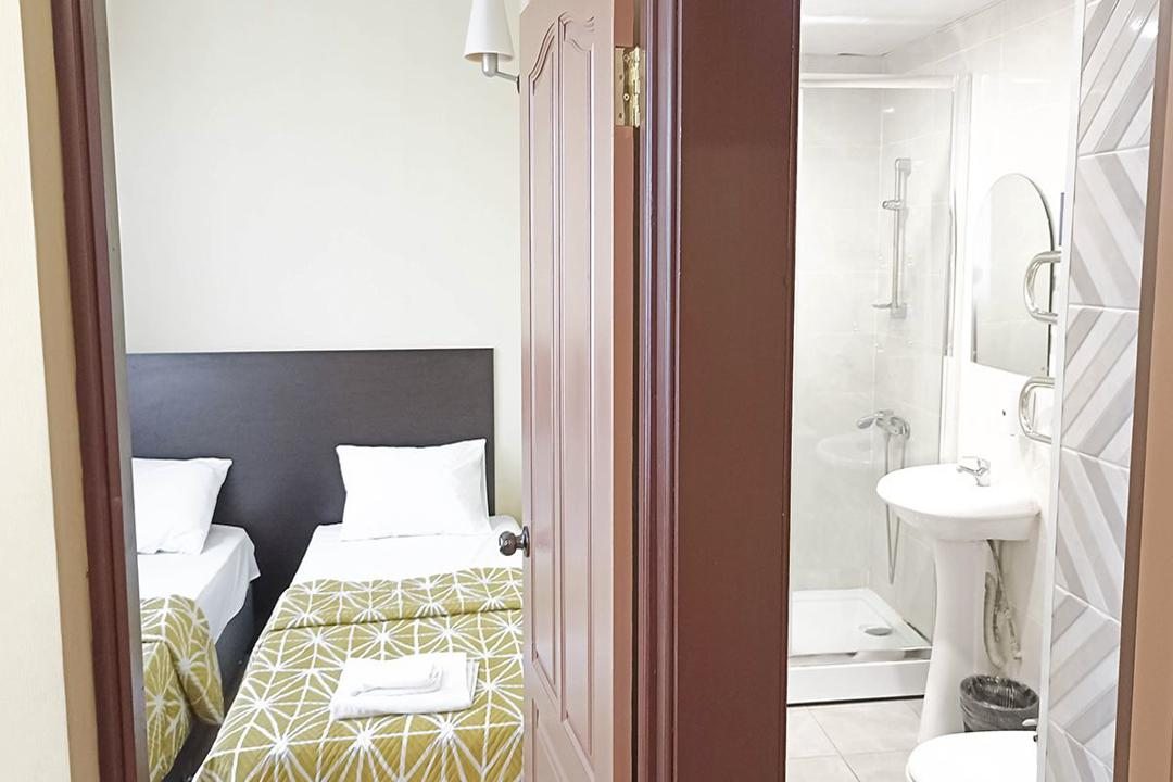 Шестиместный Женский (Кровать в 6-местном женском номере стандарт), SMART HOTEL Челябинск
