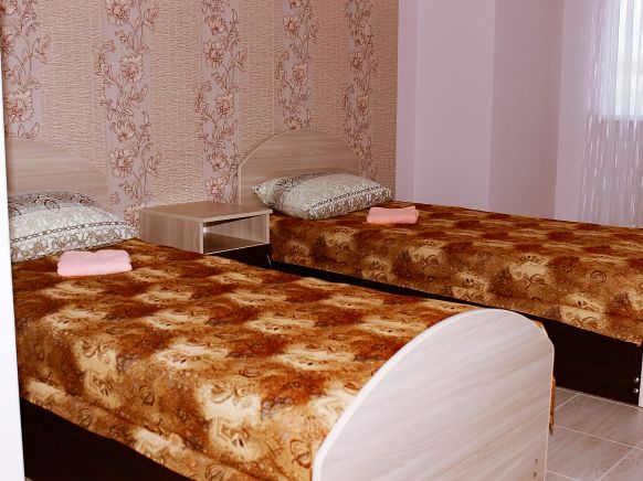 Фотография номера мини отеля Телега в Мирном