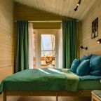 Шале (Шале для семьи), Отель Нарния