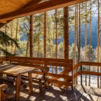 Шале (Шале для семьи), Отель Нарния