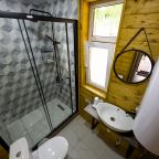 Коттедж (Шале для влюбленных.. в горы), Отель Нарния