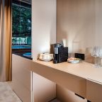 Четырехместный (Джуниор двухкомнатный с бассейном), Парк-Отель Московский