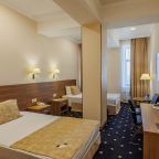 Двухместный (Junior Suite Twin), Отель Central City