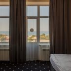 Двухместный (Senior Suite with balcony), Отель Central City