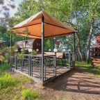 Коттедж (A-frame Red), Загородный отель ЁLKI A-frame Правдино Lake