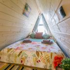 Коттедж (A-Frame Lime), Гостевой дом ЁLKI A-frame Правдино Lake
