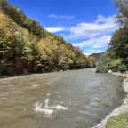 Вид на реку, Гостевой дом На Набережной