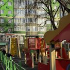 Рядом расположена детская площадка