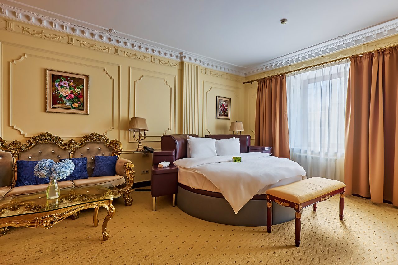 Люкс (Люкс с двуспальной кроватью с сауной) апарт-отеля На Таганке возле Кремля, Москва