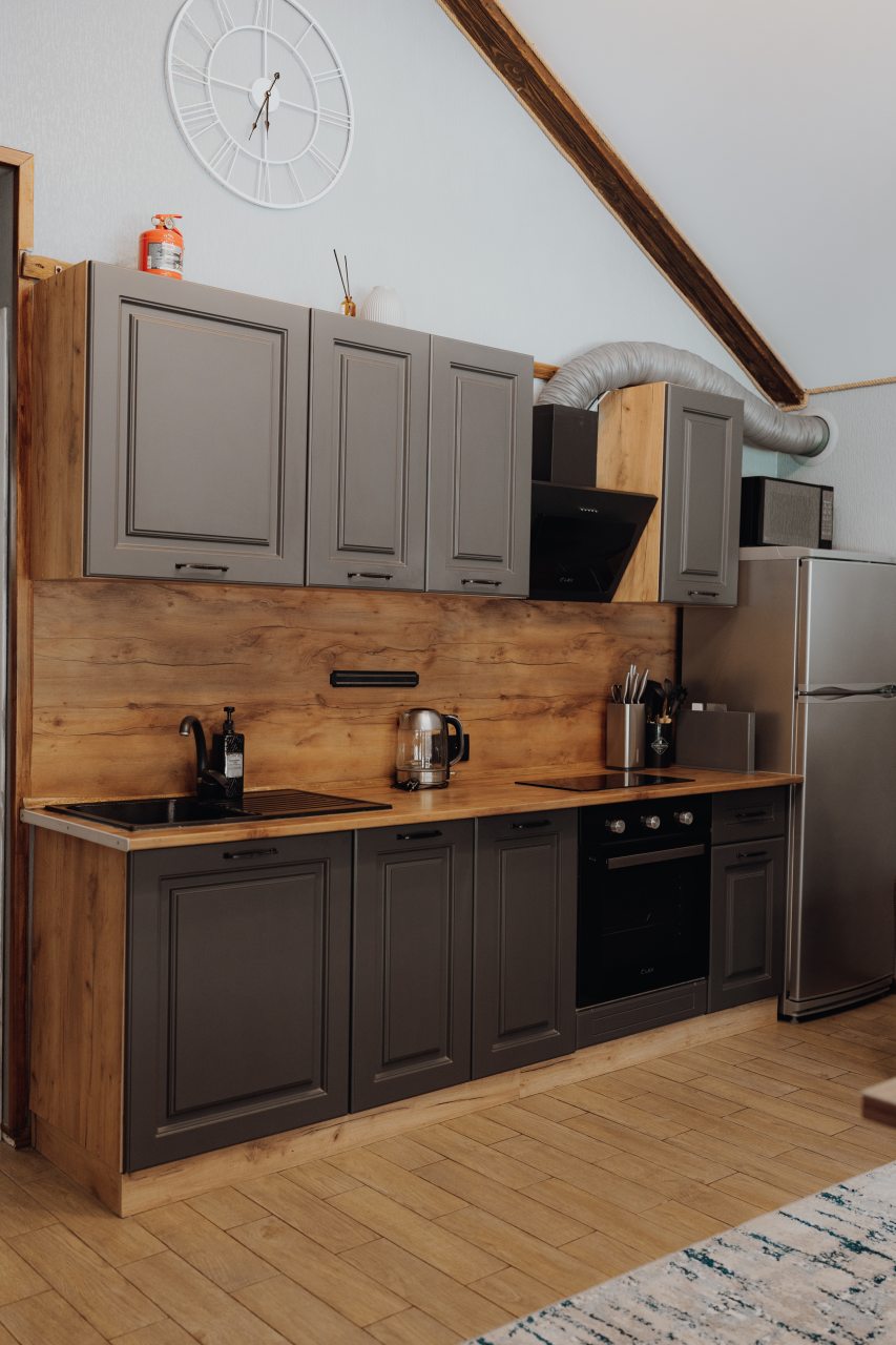 Люкс (Шале), Гостиница Шервуд