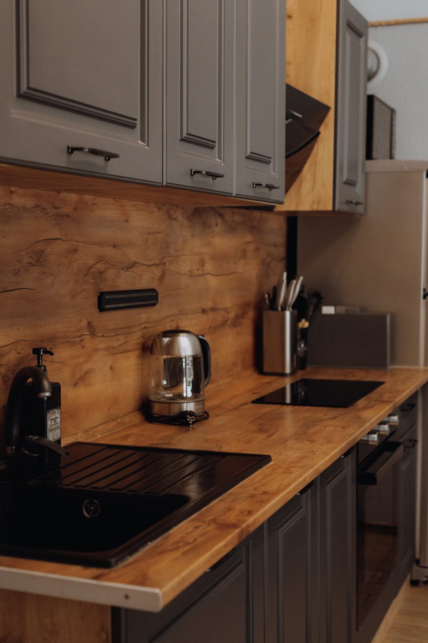 Люкс (Шале), Гостиница Шервуд