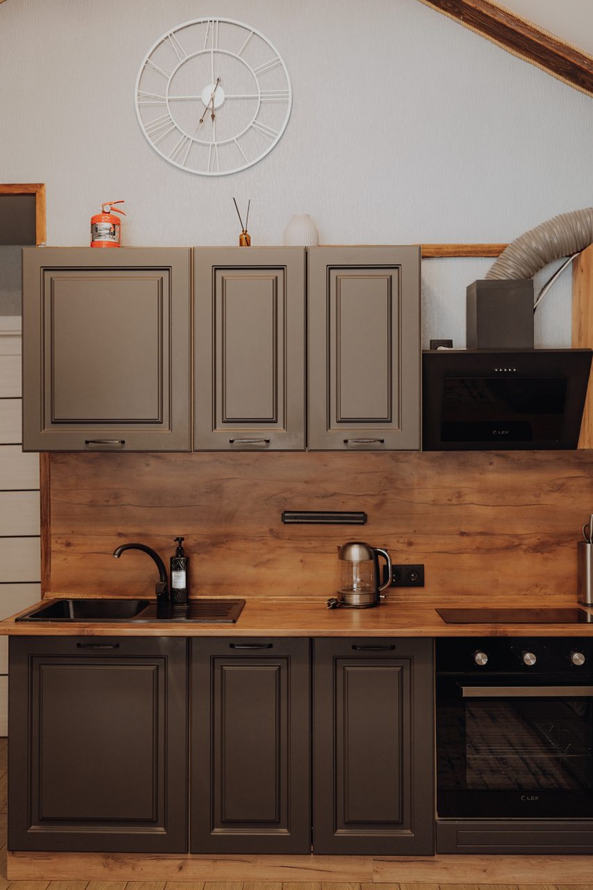 Люкс (Шале), Гостиница Шервуд