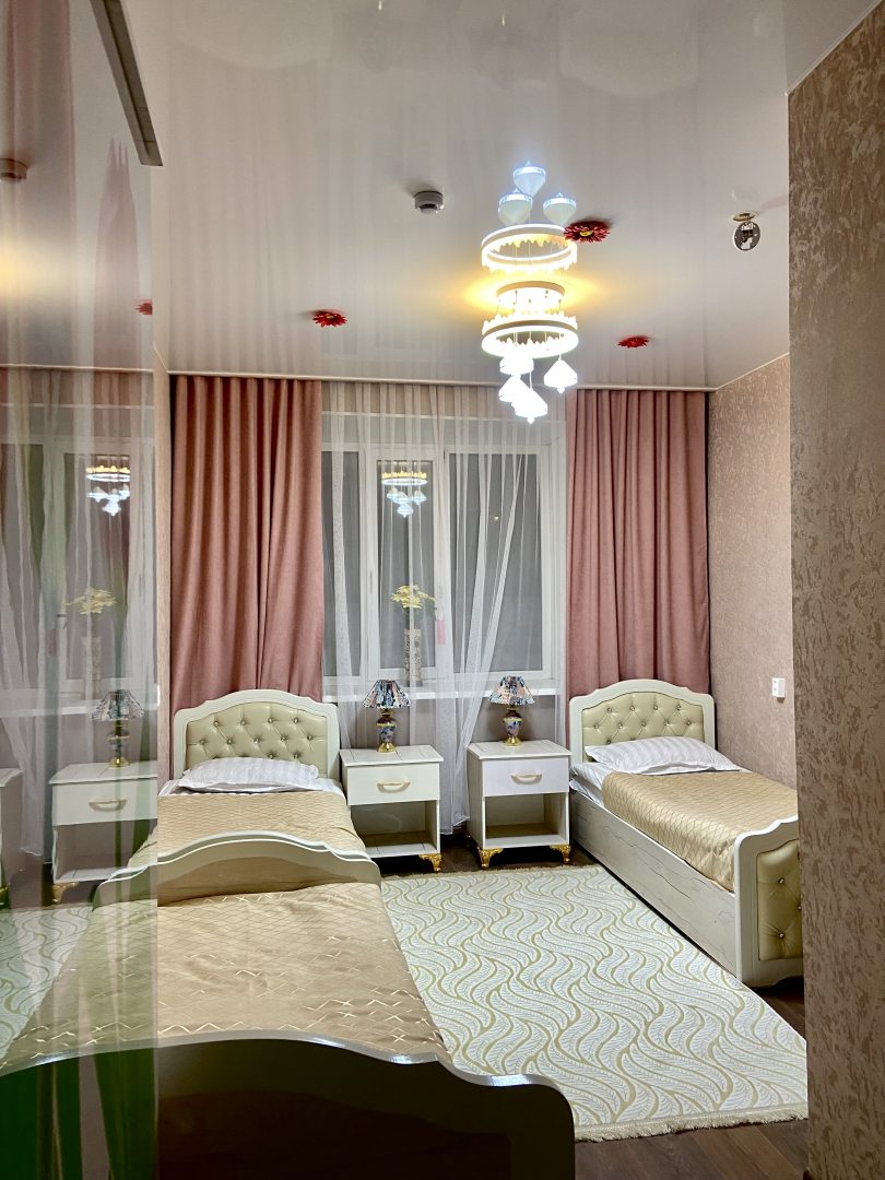 Трехместный (Трехместный номер с удобствами) гостиницы Golden Rose, Сортавала, Республика Карелия