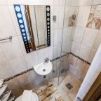 Двухместный (Стандарт (1 этаж)), Отель Нинель