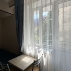 Трехместный (С балконом), Гостевой дом МАЛАХИТ