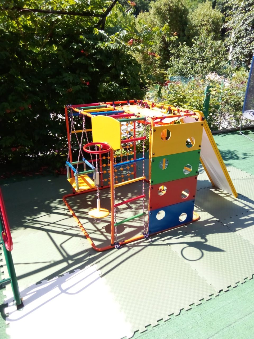 Детская площадка, Отель Курортный комплекс Медуза