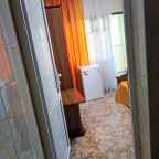 Отдых на море 
Гостевой дом в Лоо
Двухместный номер на 4 эт