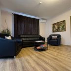 Полулюкс (Двухкомнатный номер с гостиной и удобствами), Гостевой дом Митяевский