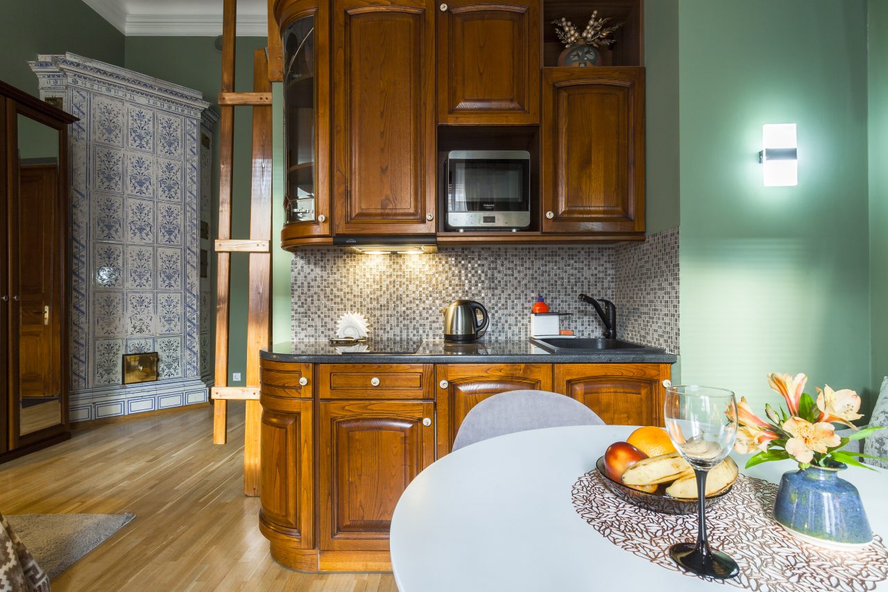 Студио (Студия двухуровневая с изразцовой печью), Апартаменты ОМ