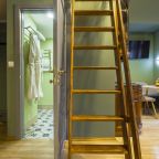 Студио (Студия двухуровневая с изразцовой печью), Апартаменты ОМ