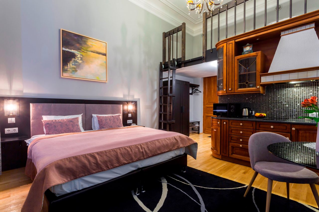 Апартаменты (Студия двухуровневая с видом на Миллионную), Апартаменты ОМ