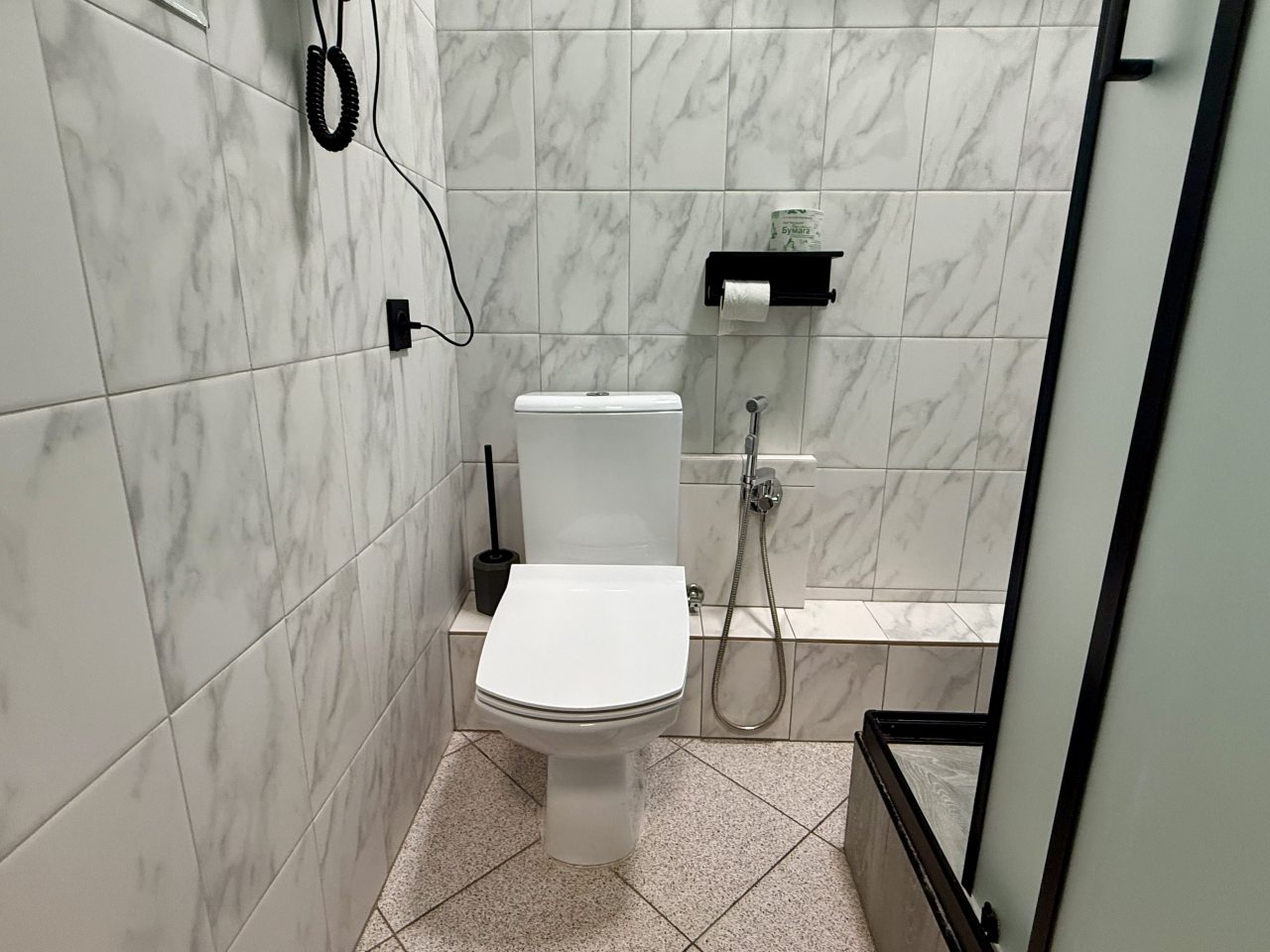 Двухместный (Стандарт с душем и туалетом), Хостел Невский