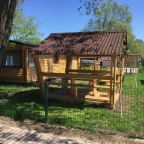 Коттедж (Кемпинги 6 местные), База отдыха Holiday Park Zelenogradsk