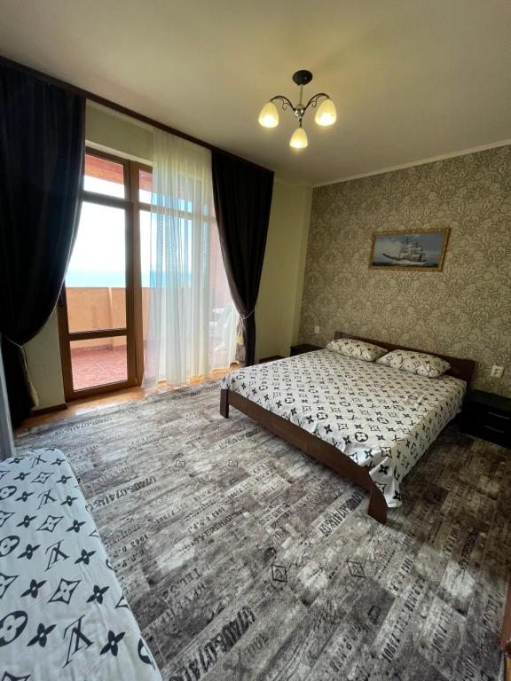 Двухместный (Стандартный номер с балконом и видом на море), Мини-отель Крымский дворик