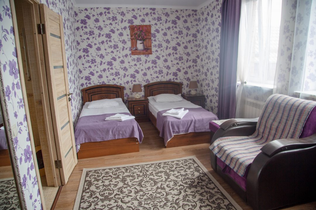Двухместный (Комфорт номер с раздельными кроватями) отеля Альфа на Чернышевского 266а, Нальчик