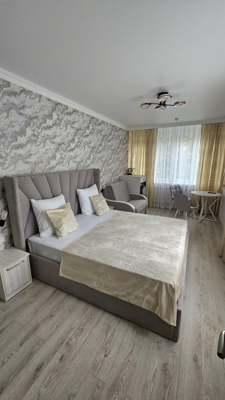 De Luxe (Двухместный семейный комфорт), Пансионат Бешпагир