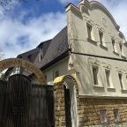 Главные ворота нашего пансионата