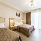 Семейный (Семейный 2-х комнатный), Отель Silvia