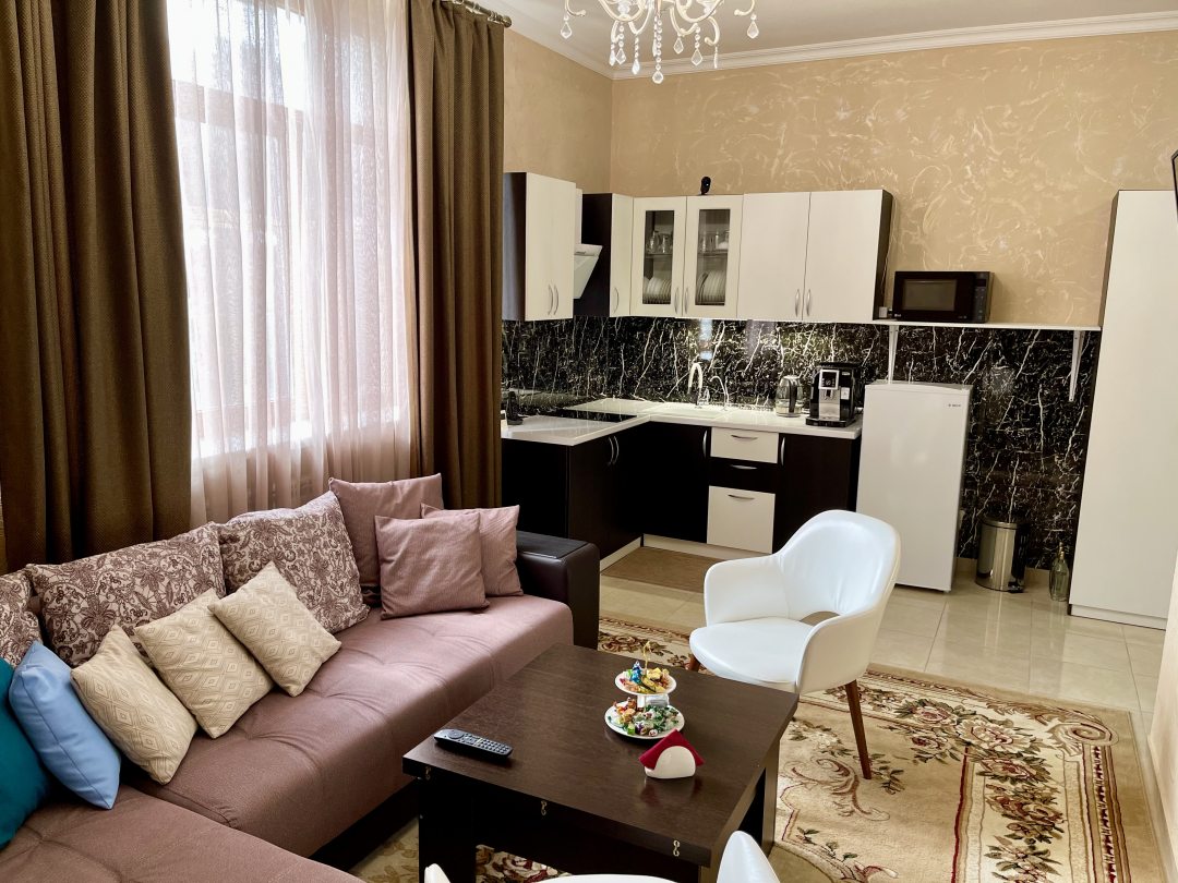 Апартаменты (Апартаменты) гостиницы MONAKO, Кабардинка