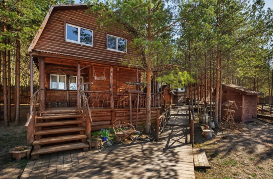 Дом (Апартаменты с видом на озеро) базы отдыха Сосновый Бор, Борисоглебский