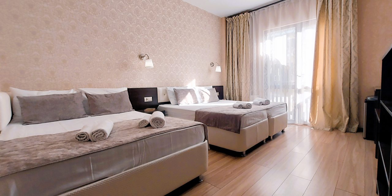 Четырехместный (Стандартный с французким балконом), Гостевой дом Отель 777