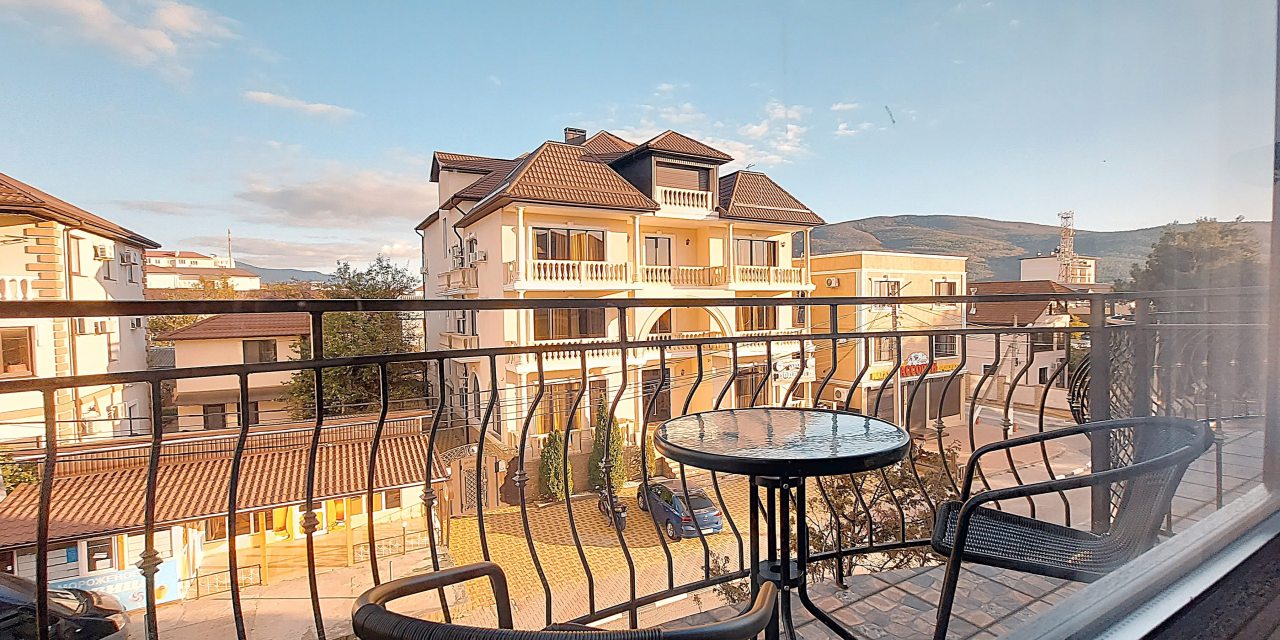 Двухместный (Улучшенный с раздельными кроватями с балконом), Гостевой дом Отель 777