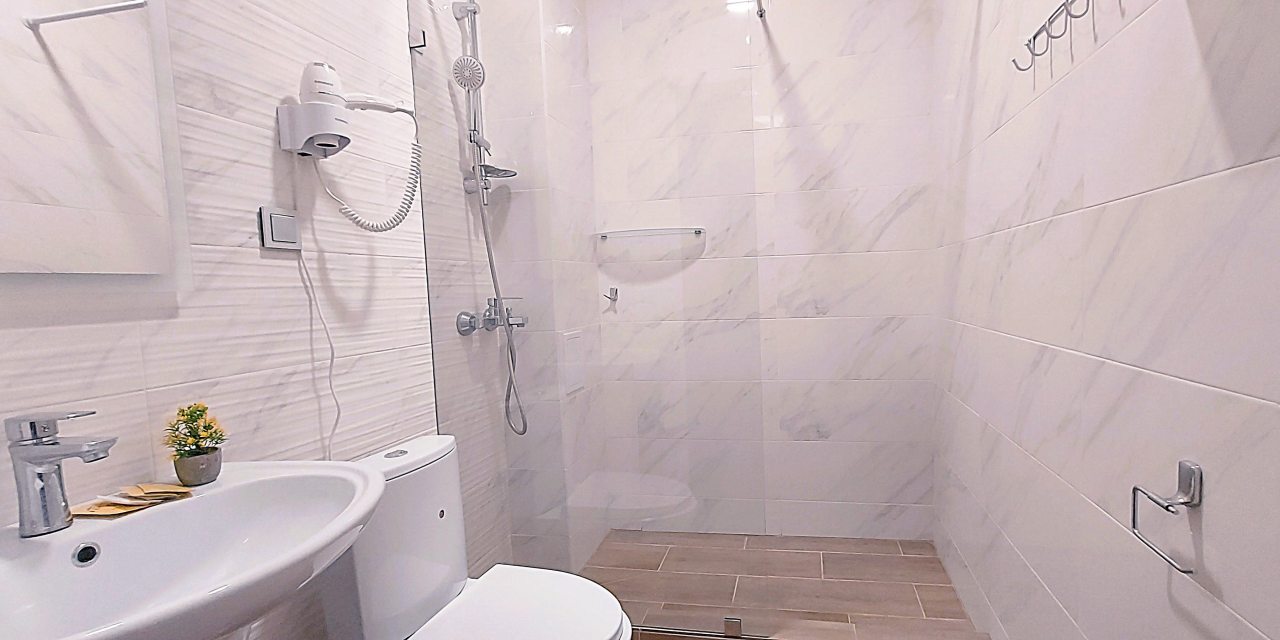 Двухместный (Улучшенный с раздельными кроватями с балконом), Гостевой дом Отель 777