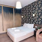 Трёхместный и более (Семейный с балконом), Гостевой дом Отель 777