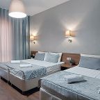 Четырехместный (Улучшенный с балконом), Гостевой дом Отель 777