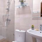 Трёхместный и более (Люкс с кухней и балконом), Гостевой дом Отель 777