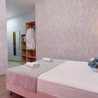 Трёхместный и более (Люкс с кухней и балконом), Гостевой дом Отель 777