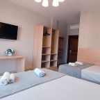 Четырехместный (Делюкс с балконом), Гостевой дом Отель 777