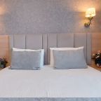 Четырехместный (Делюкс с балконом), Гостевой дом Отель 777