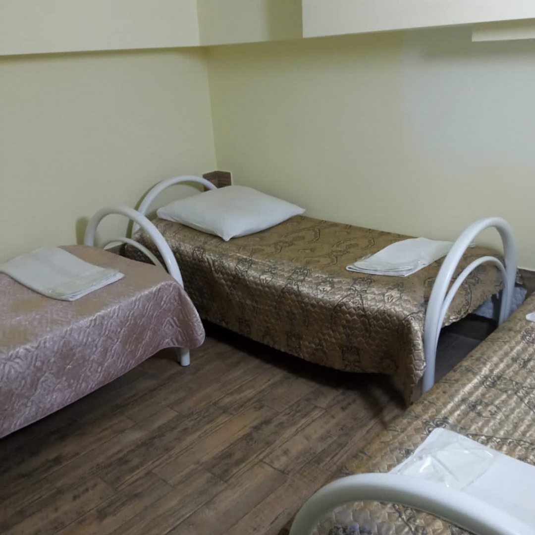 Трёхместный и более (Трехместный номер с общей ванной комнатой) гостиницы Юксойл, Каширское