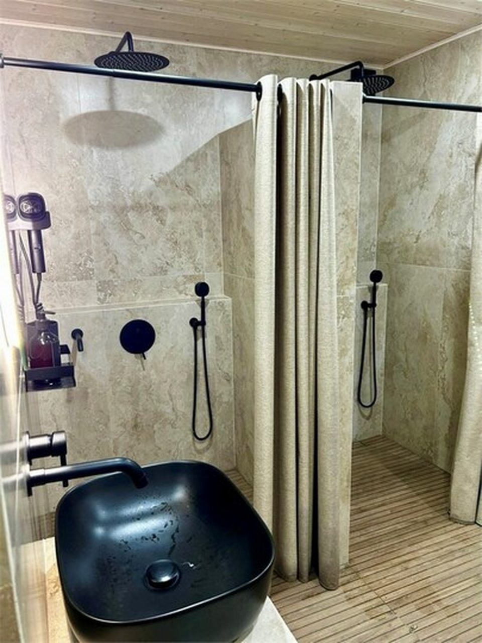 Дом (Большой 2-х этажный дом с собственной баней), База отдыха Таулу