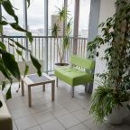 Книги возле ресепшн , Апарт-отель Sky Garden